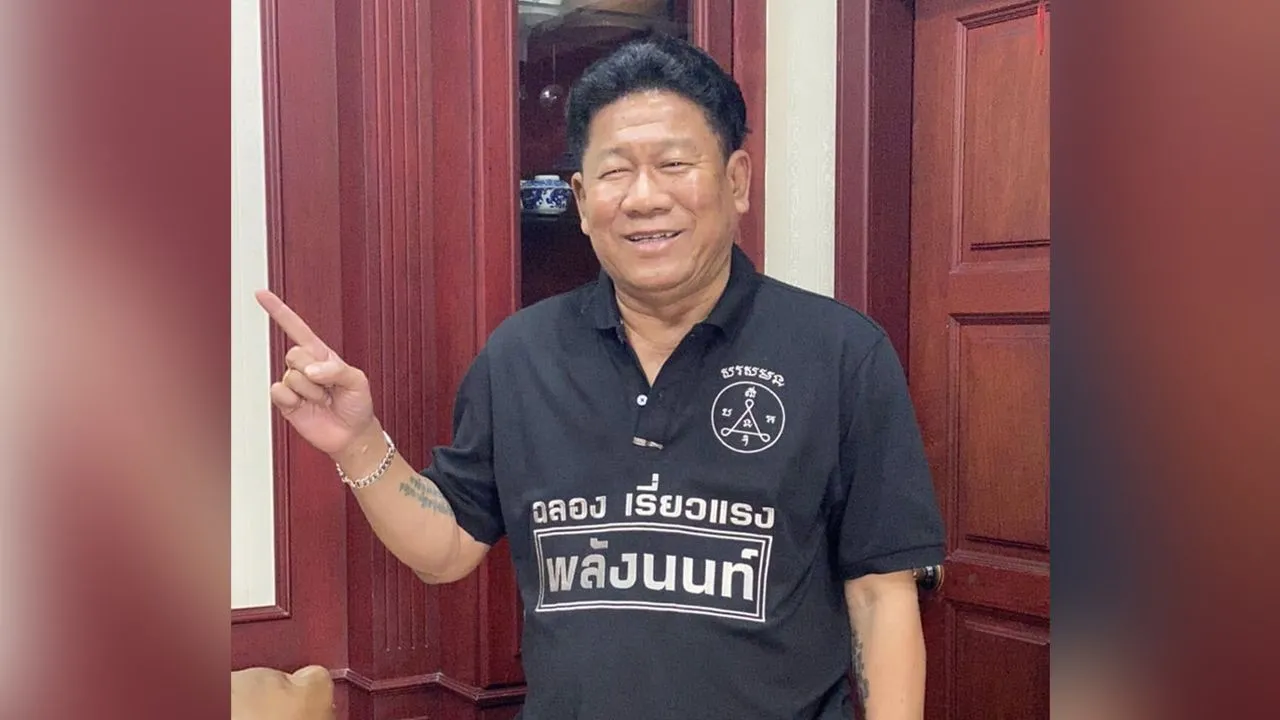 ประวัติ 'ฉลอง เรี่ยวแรง' อดีต สส.คนดัง ผู้ก่อเหตุยิง 'นายก อบจ.นนทบุรี' เสียชีวิต