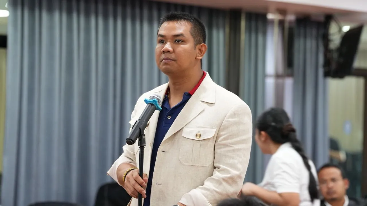 'ชัยชนะ' ยันไม่ได้ตบบ้องหู 'รอง ผกก.' กลางงานศพ ชี้สนิทกันเหมือนญาติ