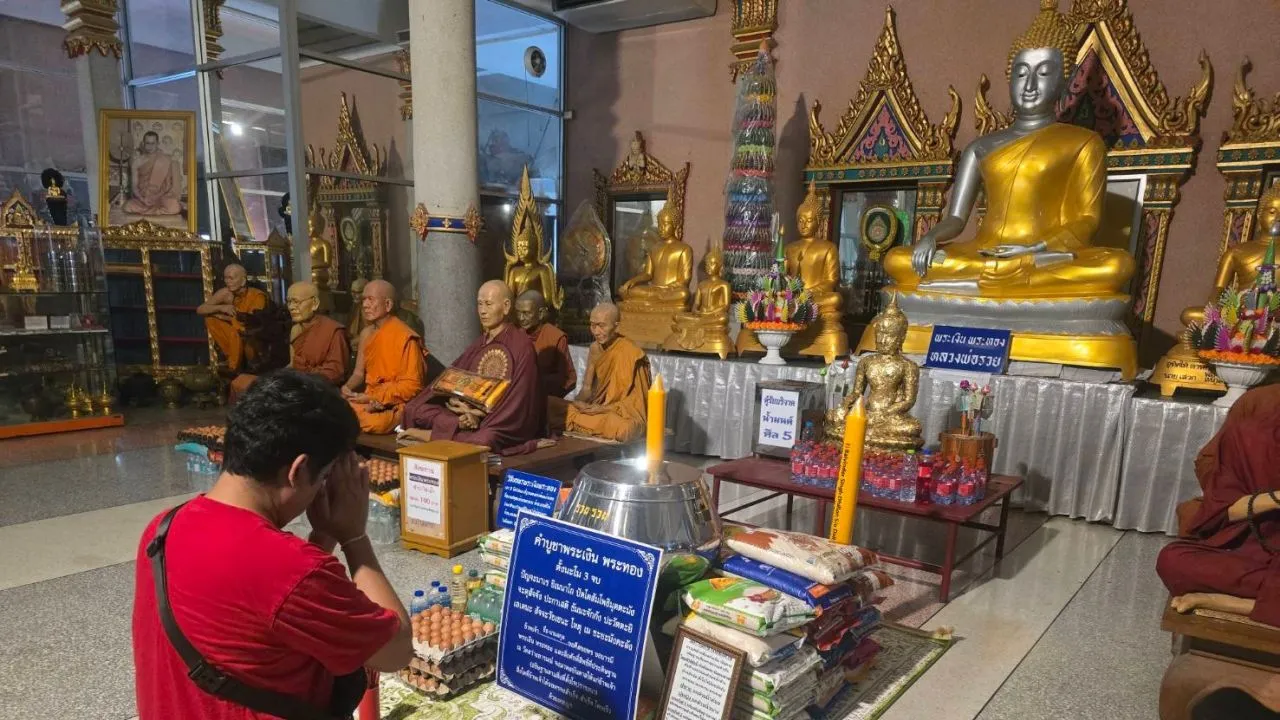 ไรเดอร์ถูกรางวัลที่ 4 บนขอโชคจากพระเงินพระทอง ไม่ลืมแก้บน จุดธูปมงคลได้เลขเด็ด