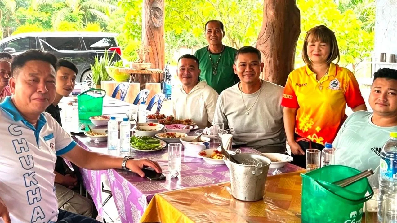 'ชัยชนะ' โพสต์ร่วมโต๊ะอาหาร 'รอง ผกก.ทุ่งใหญ่' ย้ำสัมพันธ์ยังดี