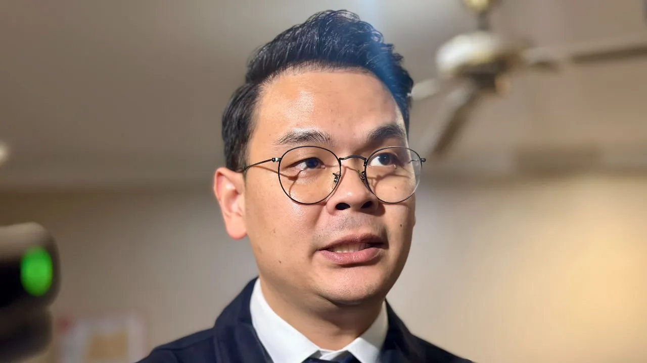 'ไชยชนก' ลั่นไม่กังวลศึกซักฟอก ยันเป็น 'สายล่อฟ้า' ก็มีข้อดี