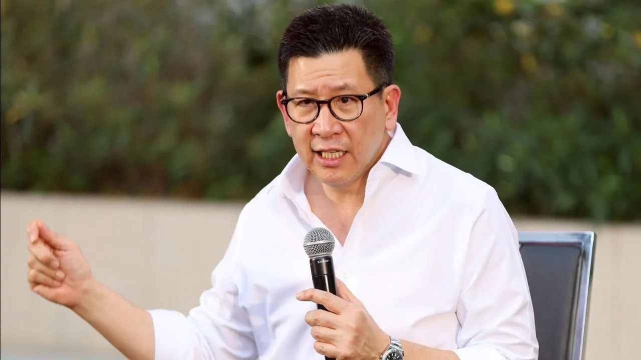 'เอกนิติ' มั่นใจต่างชาติจัดลำดับให้ประเทศไทย เป็นหนึ่งในดาวรุ่งของประเทศ 'ปฏิวัติอุตสาหกรรมใหม่'