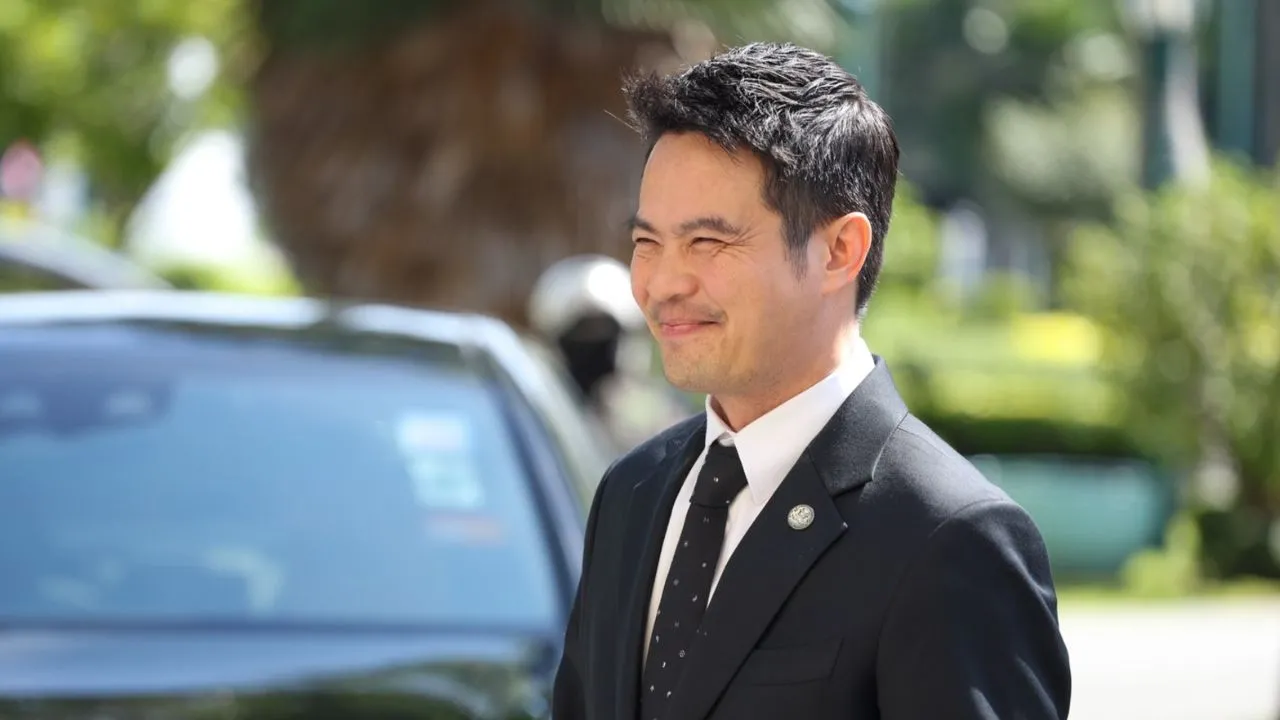 'ภราดร' เมินฝ่ายค้านจั่วปมคดีฮั้ว สว. โวเข้ามา 6 เดือน ไม่เห็นมีเรื่องทุจริต
