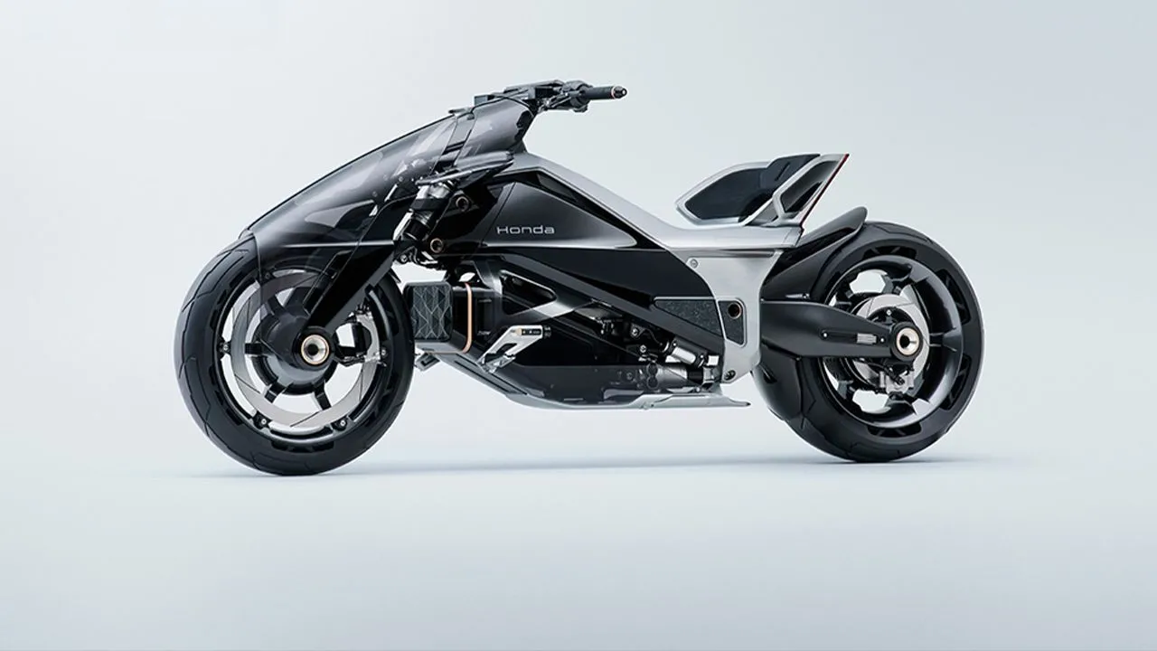 ฉีกทุกภาพจำมอเตอร์ไซค์ Honda EV Outlier Concept มอเตอร์คู่ในล้อคว้า Red Dot 2026