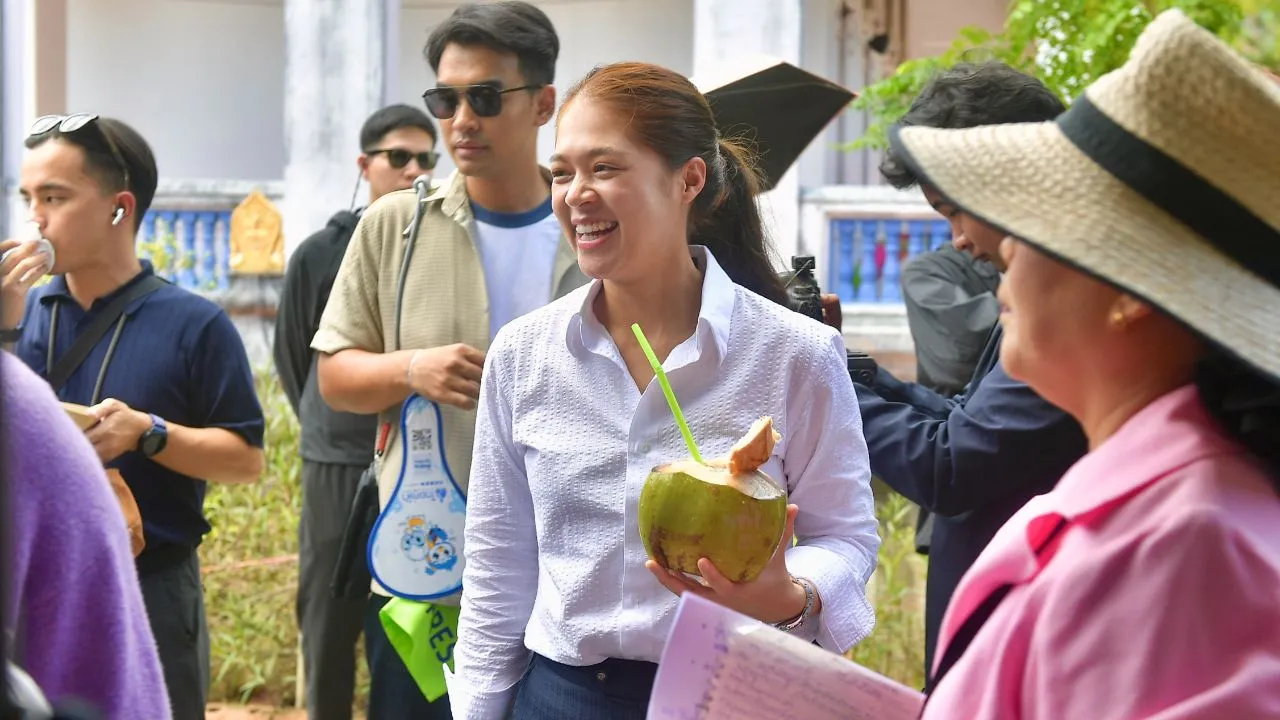 รองโฆษกรัฐบาล พา สื่อมวลชน เยี่ยมชมวิถีชีวิตชุมชนชาวสงขลา ก่อนประชุม ครม.สัญจร
