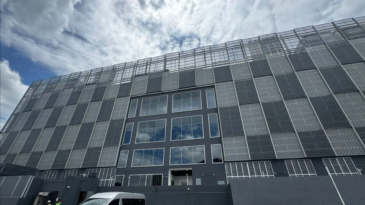 กระทรวงพลังงาน ส่งทีมกฎหมายแจ้งความดำเนินคดีกับบริษัท Data Center ย่านพระราม 9 พรุ่งนี้
