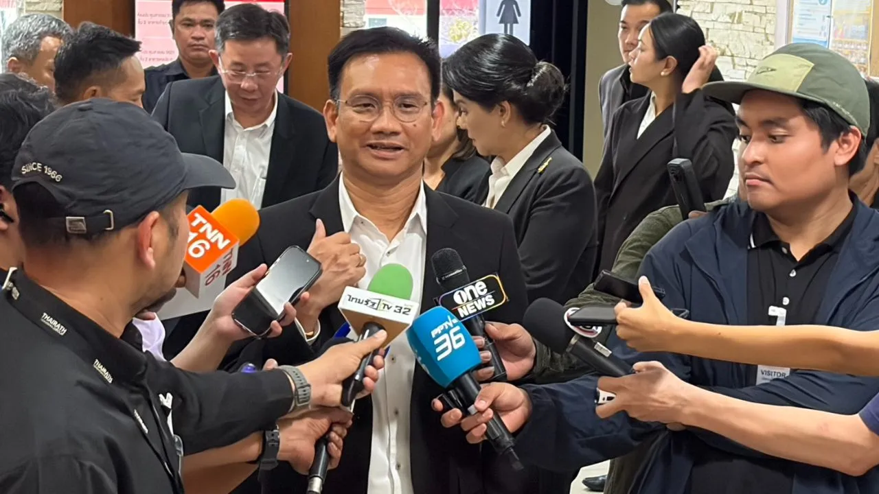 บอร์ด กสทช. ล่มซ้ำครั้งที่ 8 'หมอสรณ' อ้างติดภารกิจ เลื่อนประชุมไปเป็น 9 ก.ย.