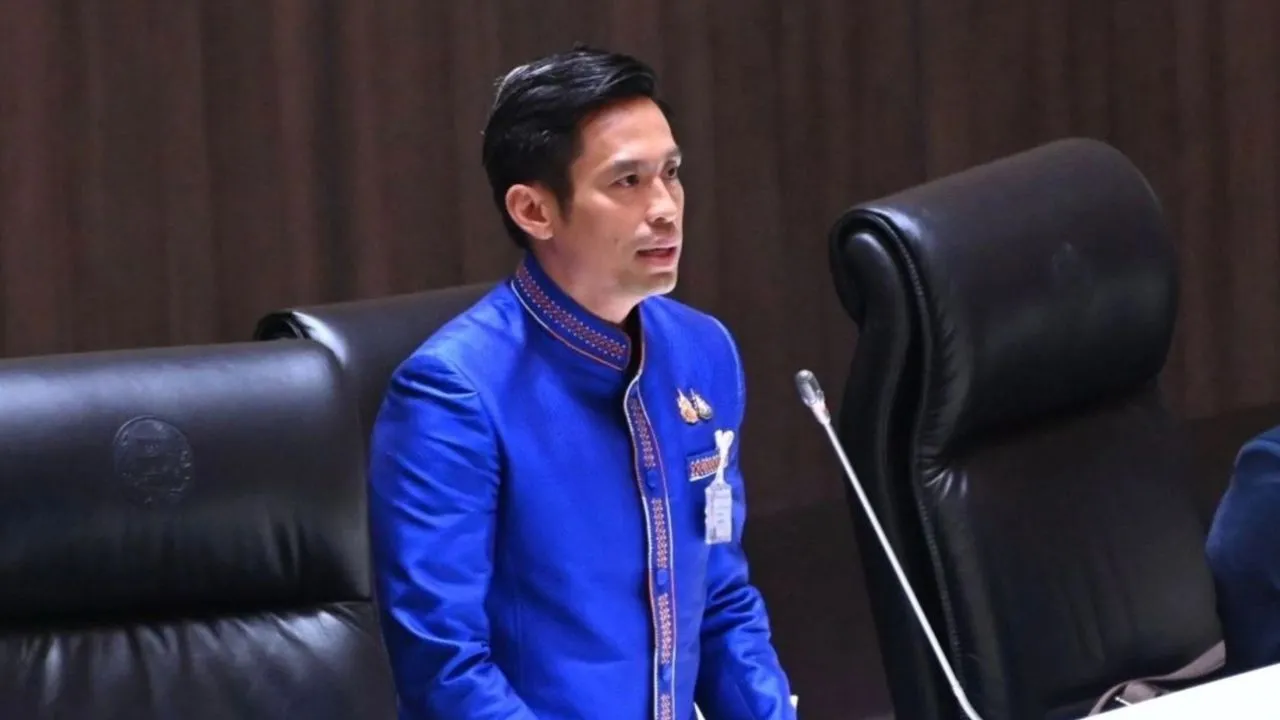'กรวีร์' ซัดฝ่ายค้านชีวิต-ความปลอดภัยพี่น้องใต้ ไม่ใช่เครื่องมือการเมืองของฝ่ายไหน