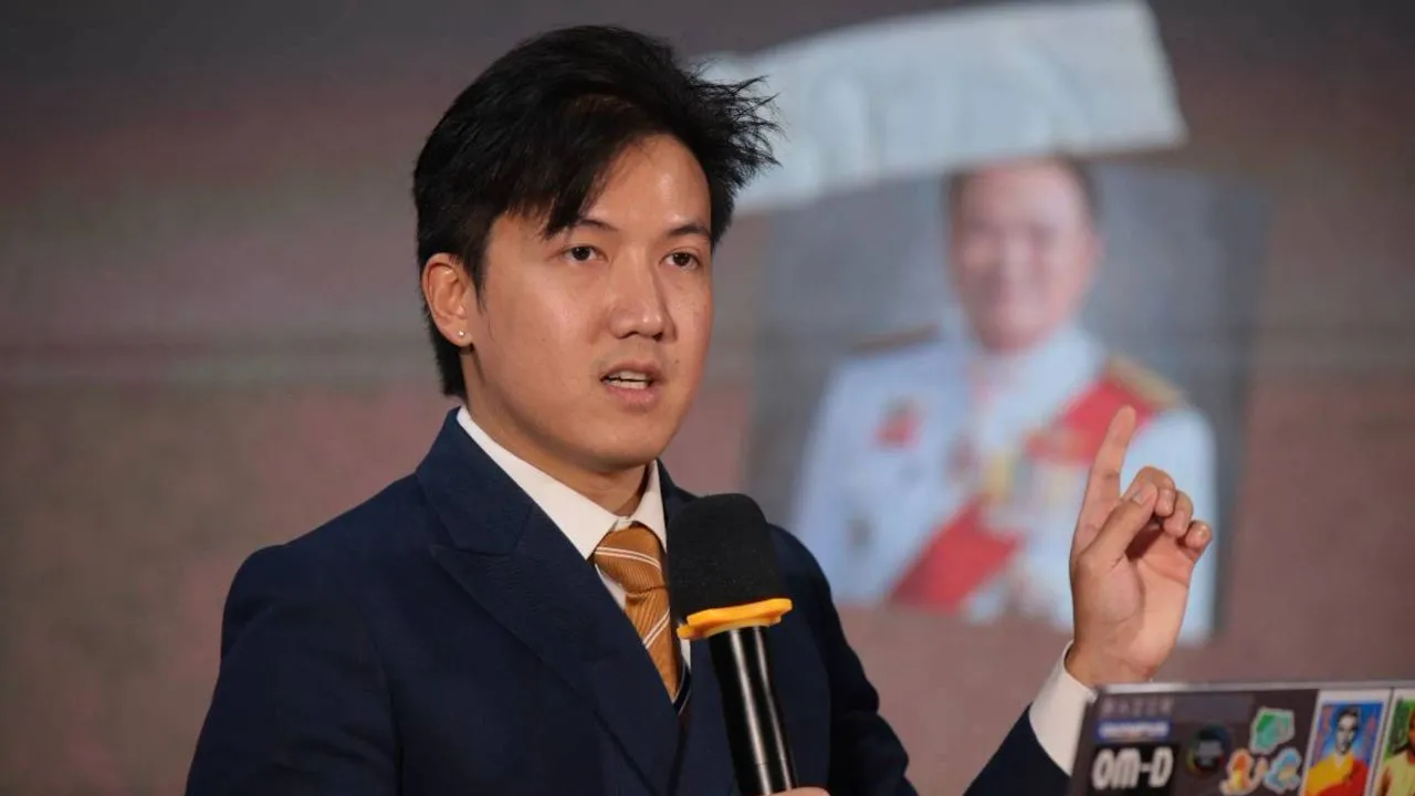 'ชลพล' แฉโครงข่ายคนรอบตัว 'อนุทิน' ชี้คดีฮั้ว สว. ไม่ผิด หลักสูตร กกต. ก็อาจโยงแกนนำน้ำเงิน