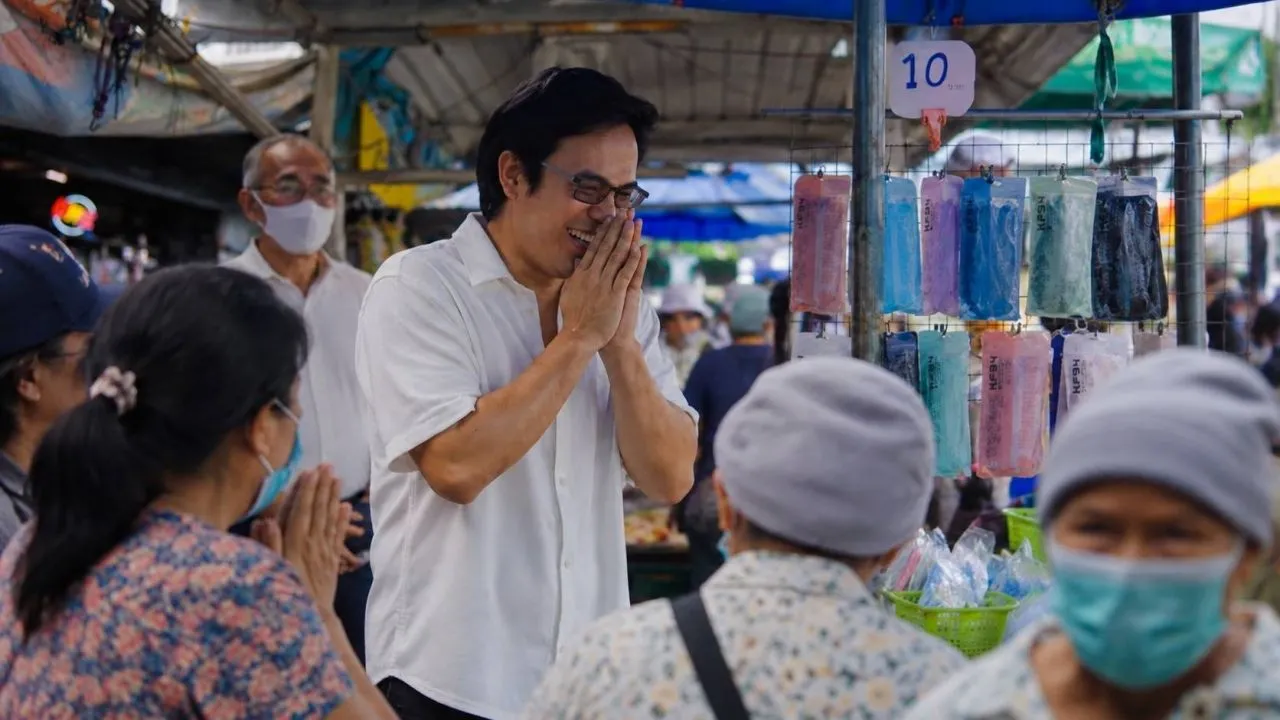 'ดร.ปราบ' เบอร์ 6 ชิงนายก อบจ.นนทบุรี เปิด MATRIX FESTIVAL กระตุ้นเศรษฐกิจท้องถิ่น