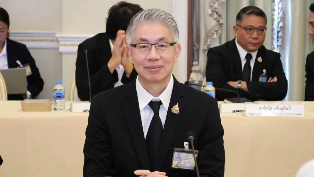 ครม. เด้ง 'ณัฐพล รังสิตพล' ปลัดอุตสาหกรรม เข้ากรุ นั่งที่ปรึกษานายกรัฐมนตรี