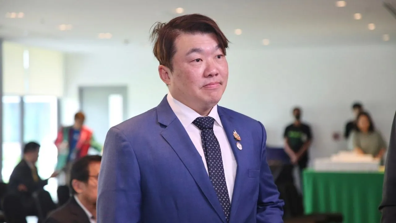 'สิริพงศ์' ซัดฝ่ายค้านกดดัน กกต. ต่อเนื่อง ถามเปิดทาง สว.สำรอง เอื้อประโยชน์พวกใคร