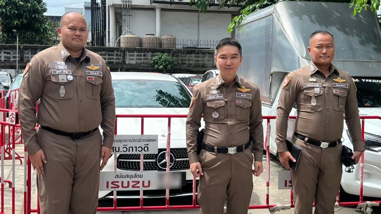ศาลนัด 9 ต.ค. ตัดสินคดี รถเบนซ์ขับย้อนศรถนนวิภาวดี ตำรวจยึดรถไว้เป็นของกลาง