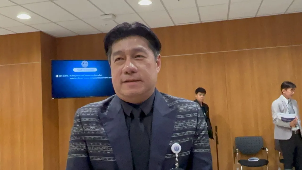 'สว.พิสิษฐ์'มั่นใจเวทีฝ่ายค้านไม่กระทบการตัดสินใจของ กกต. ส่งฟ้องคดีฮั้ว สว.
