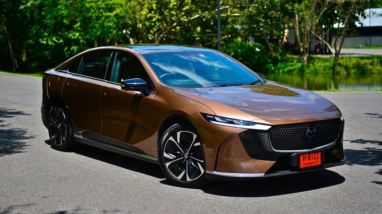 อยากได้ก็ให้รีบ MAZDA 6e ELECTRIC ขับดีเลยนะ!