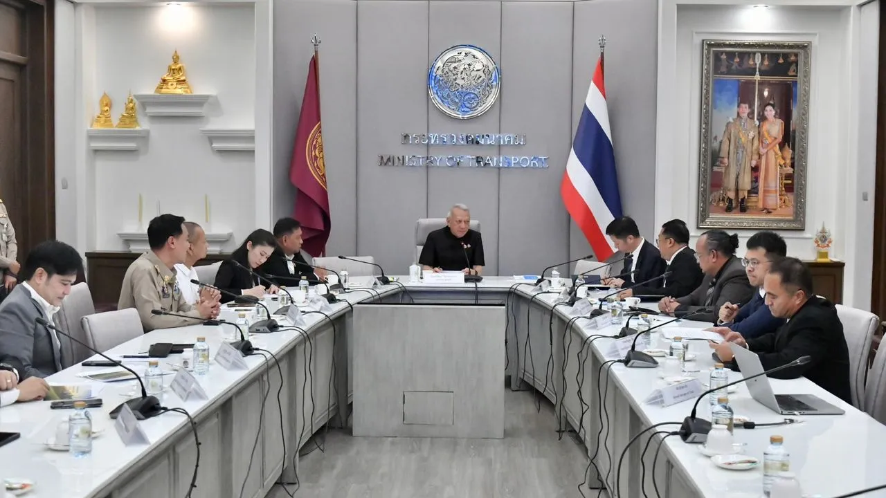 'พิพัฒน์' คุยกลุ่มทุนเอกชน หนุนเปลี่ยนขยะเกษตรสู่พลังงานชีวภาพ พร้อมยกระดับโลจิสติกส์ชายแดนใต้