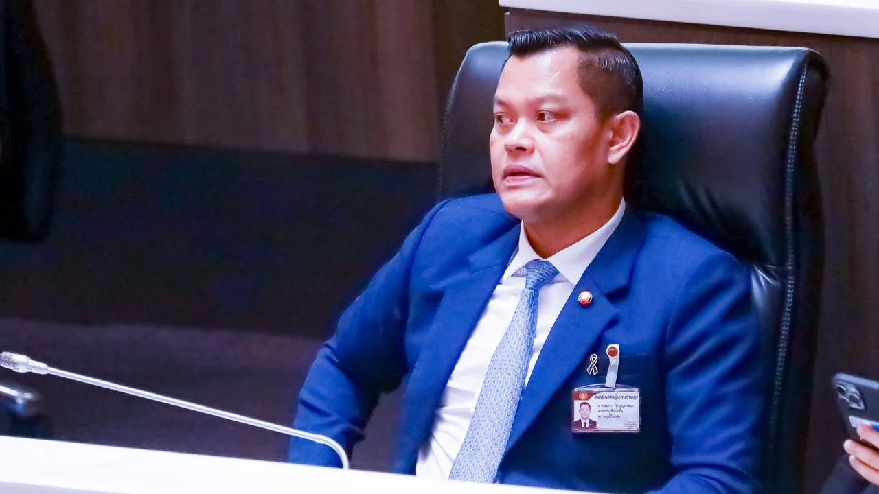 'ธนกร' สวน 'ณัฐพงษ์' อย่าเหมารวม 21 ล้านเสียงเห็นด้วยกับแนวทางแก้ไขรธน.พรรคประชาชน
