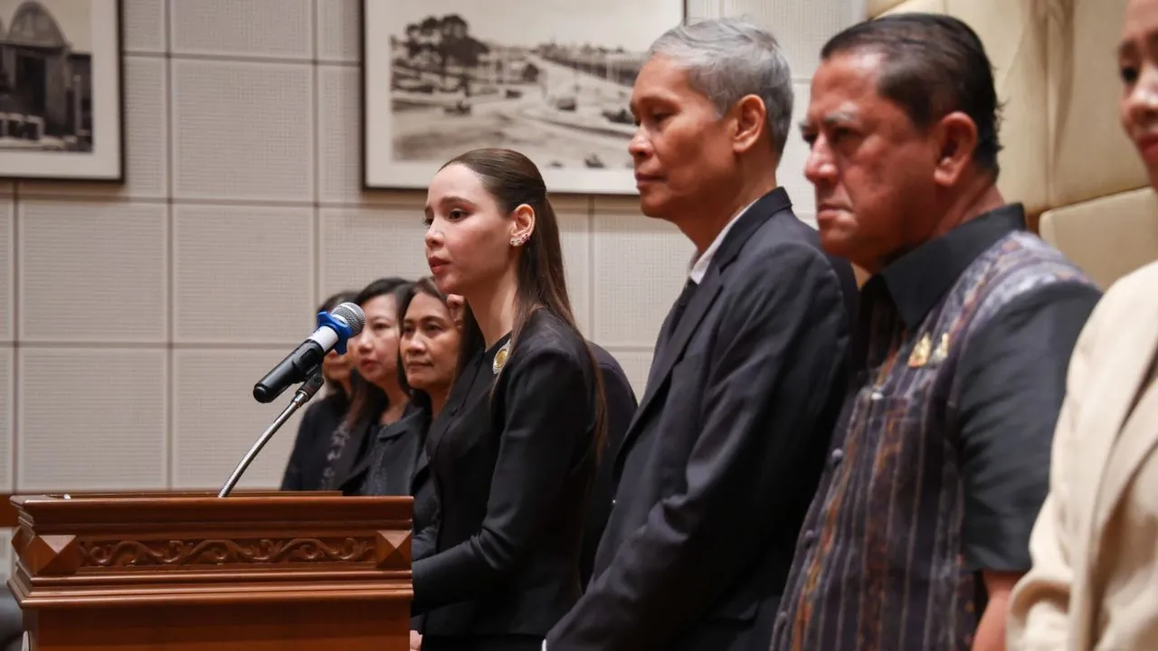 'ซาบีดา' เตรียมเอาผิดทางกฎหมาย มิสยูนิเวิร์สกัมพูชา แอบอ้างภาพชุดไทย