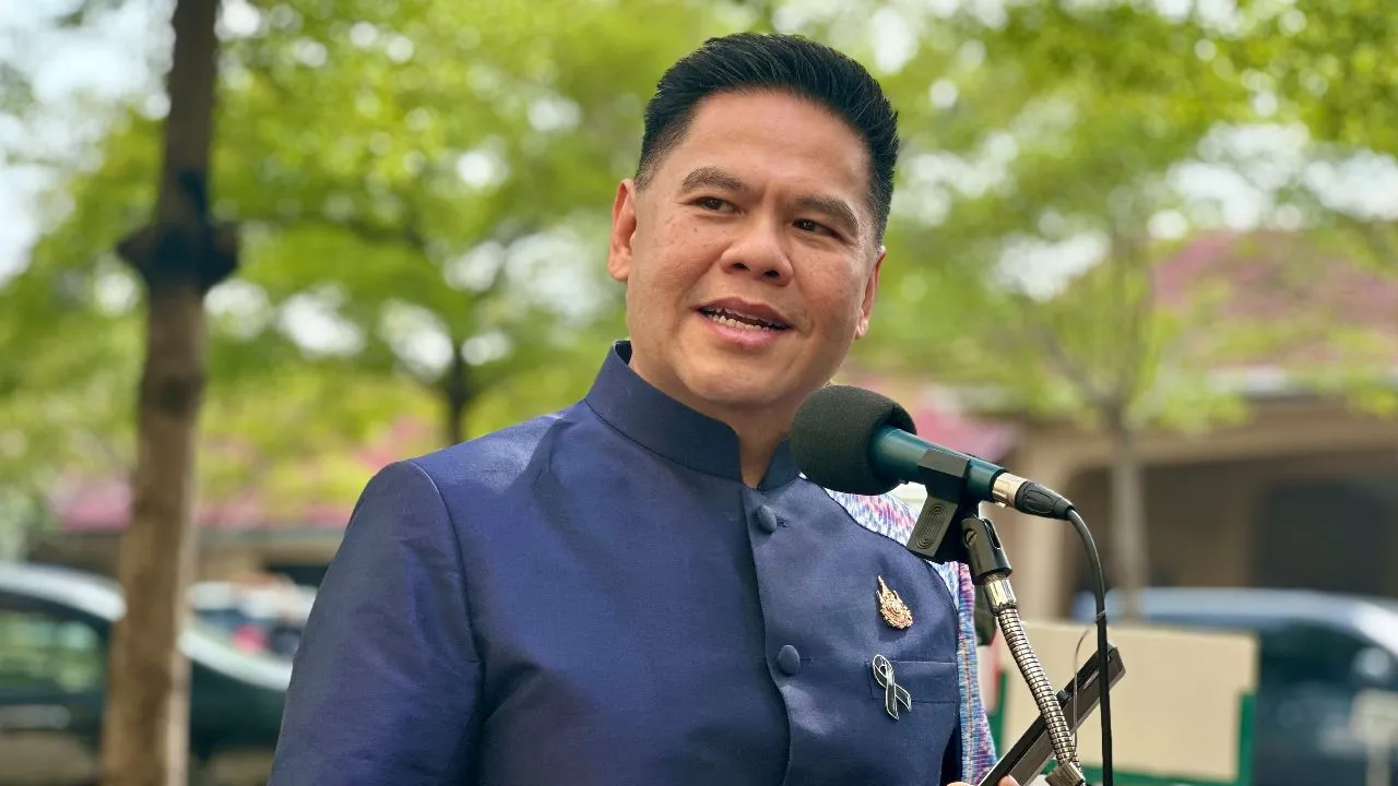 'วราวุธ' โยนภูมิใจไทยตัดสินใจ ปัดตอบกล้าธรรมร่วมรัฐบาลหรือไม่ หลังพ้นฝ่ายค้าน