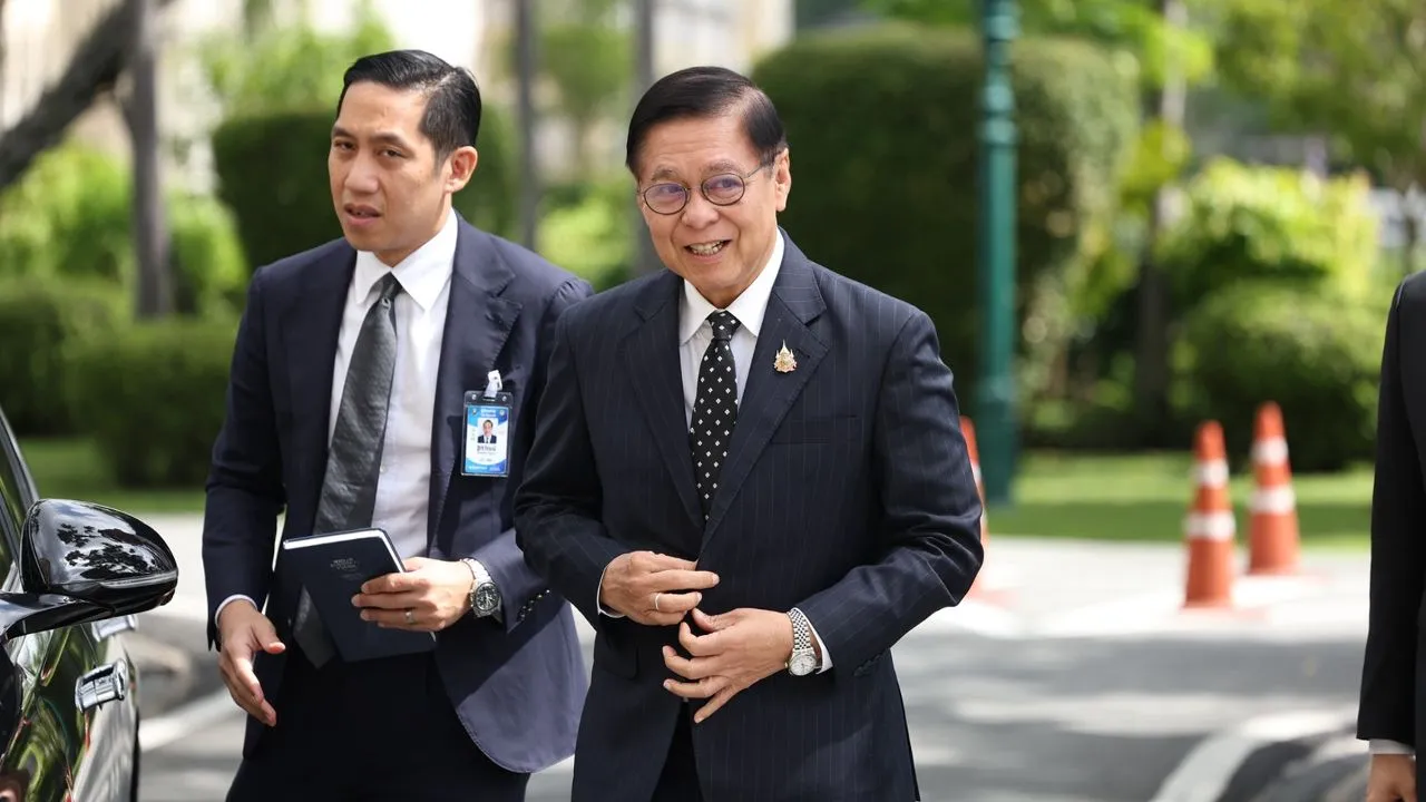 'สีหศักดิ์' ย้ำ กัมพูชา ไม่ควรมายุ่งกับเอกลักษณ์เฉพาะของประเทศไทย